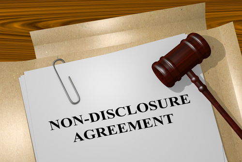 Nondisclosure Agreement Lawyer Image